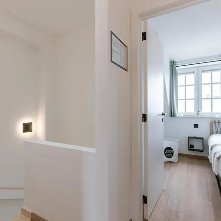 Apartment Modern With Two Terraces In