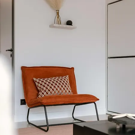 Appartement Modern With Two Terraces In *