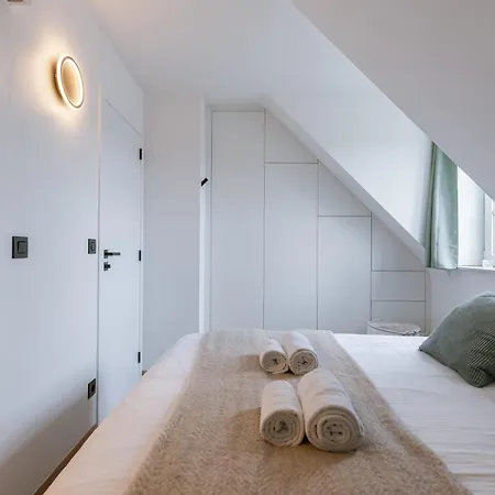 Appartement Modern With Two Terraces In *