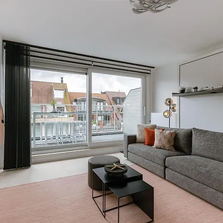Appartement Modern With Two Terraces In *